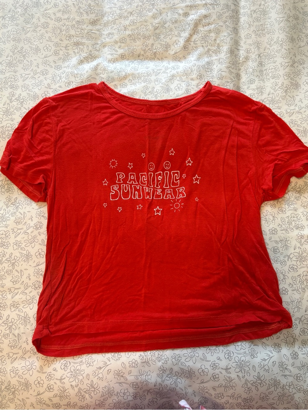 PacSun Red Graphic Cropped Tee